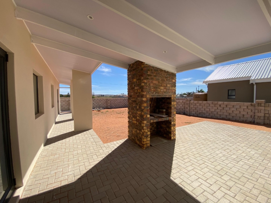 3 Bedroom Property for Sale in Vredendal Western Cape